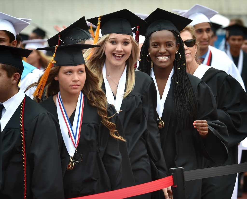 San Clemente High School Honors Strength of U.S. Veterans at Graduation ...