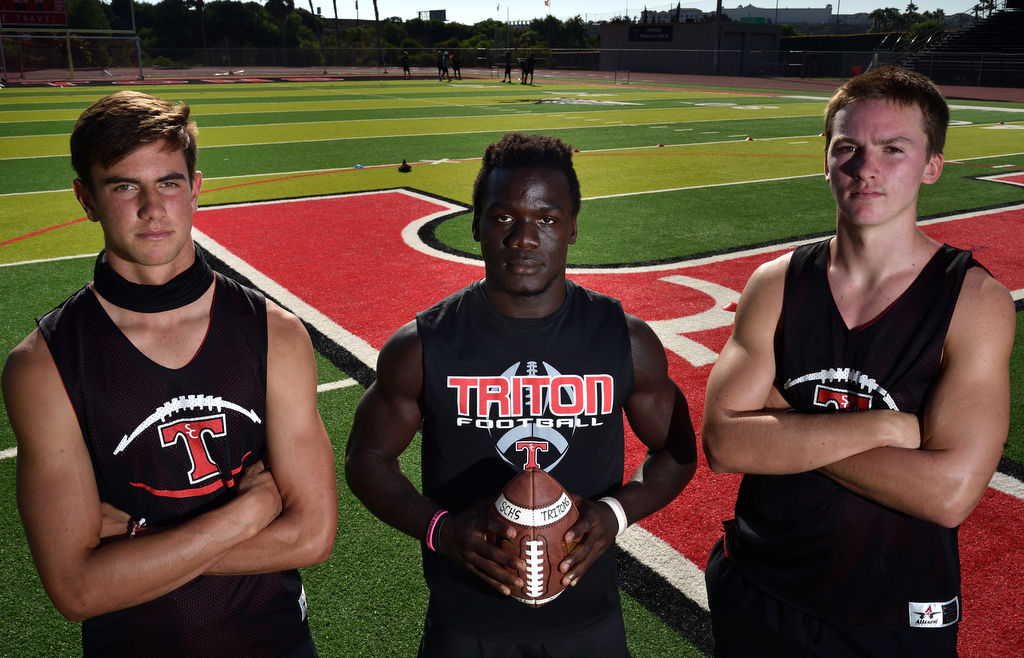 Three San Clemente High football players commit to NCAA Division I colleges