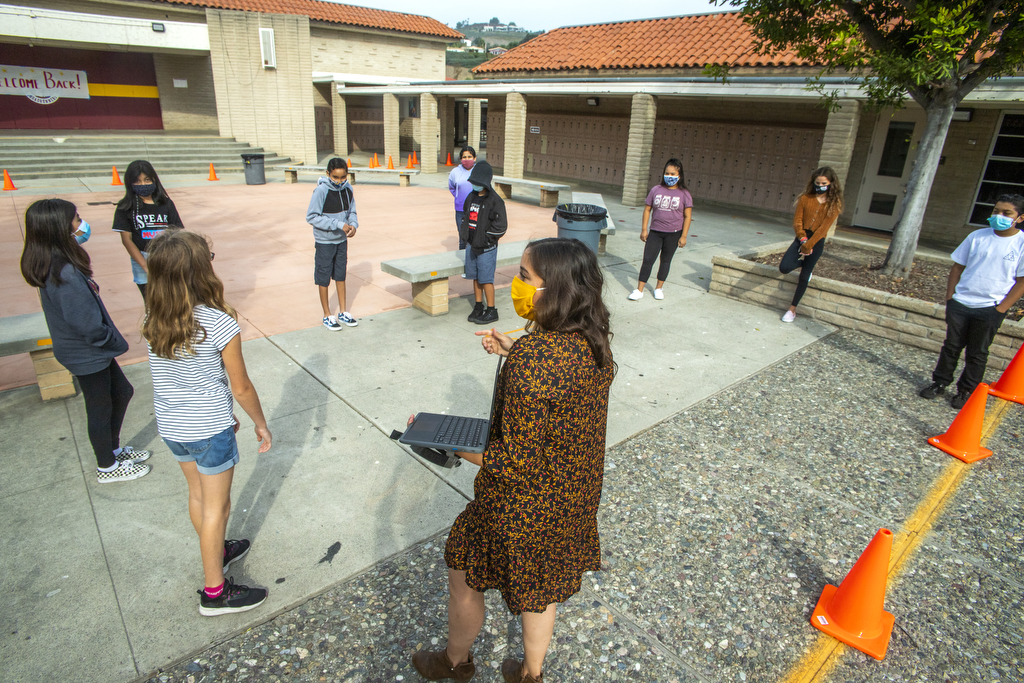 Middle Schoolers Return To The Classroom In Capistrano Unified Cusd Insider
