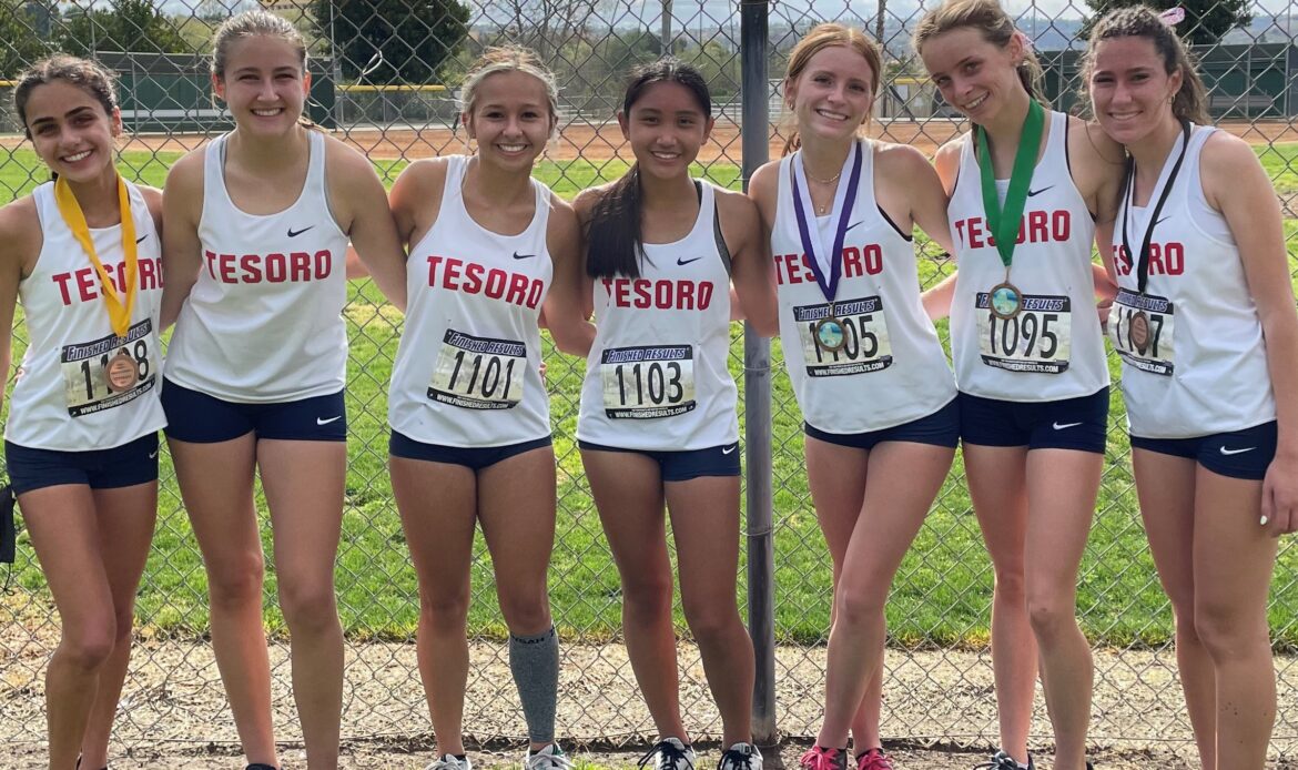 Tesoro girls cross country team takes first at Sea View League Finals