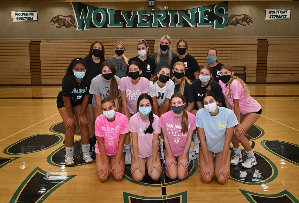 Girls volleyball hits the courts after a short pandemic season