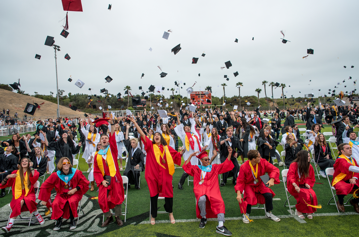 San Clemente High School graduates honored at 2022 commencement ceremony - CUSD Insider
