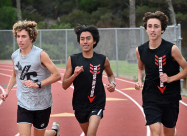 San Clemente cross country teams take top medals throughout a strong season