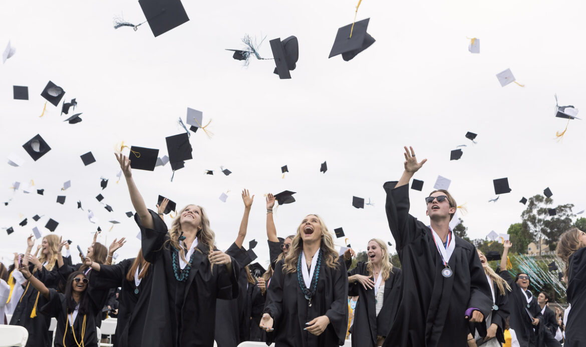 Aliso Niguel High celebrates its graduates in the Class of 2023