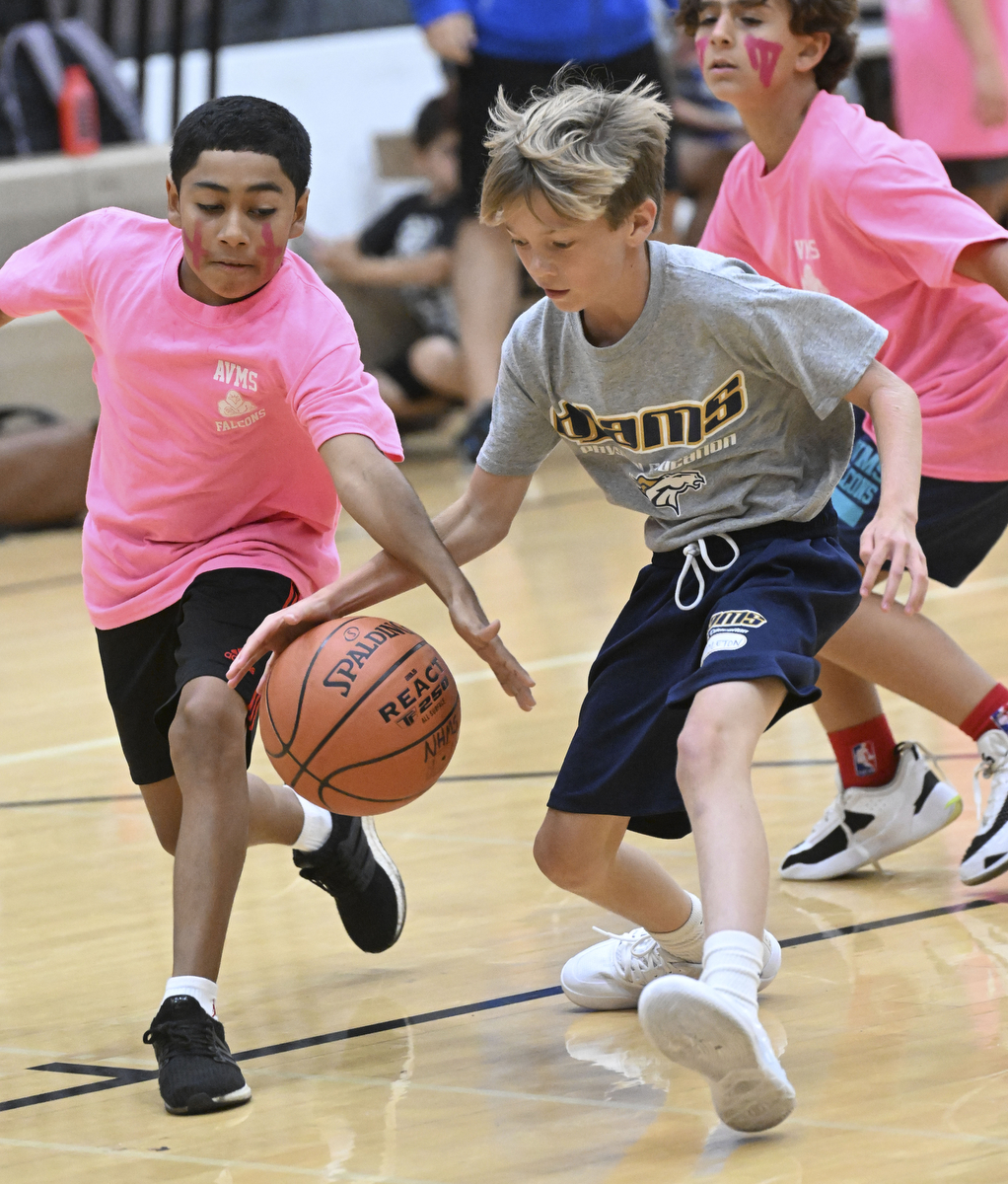 Middle school basketball tournament sparks fun, competition