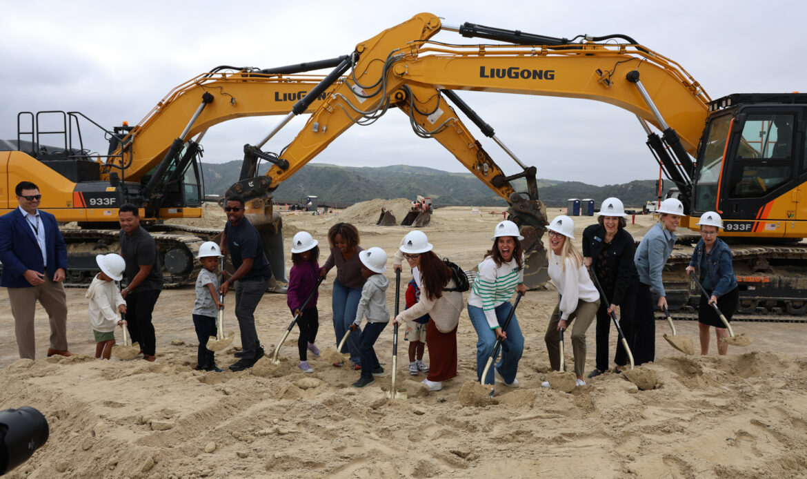 CUSD breaks ground on newest school- Rienda TK-8